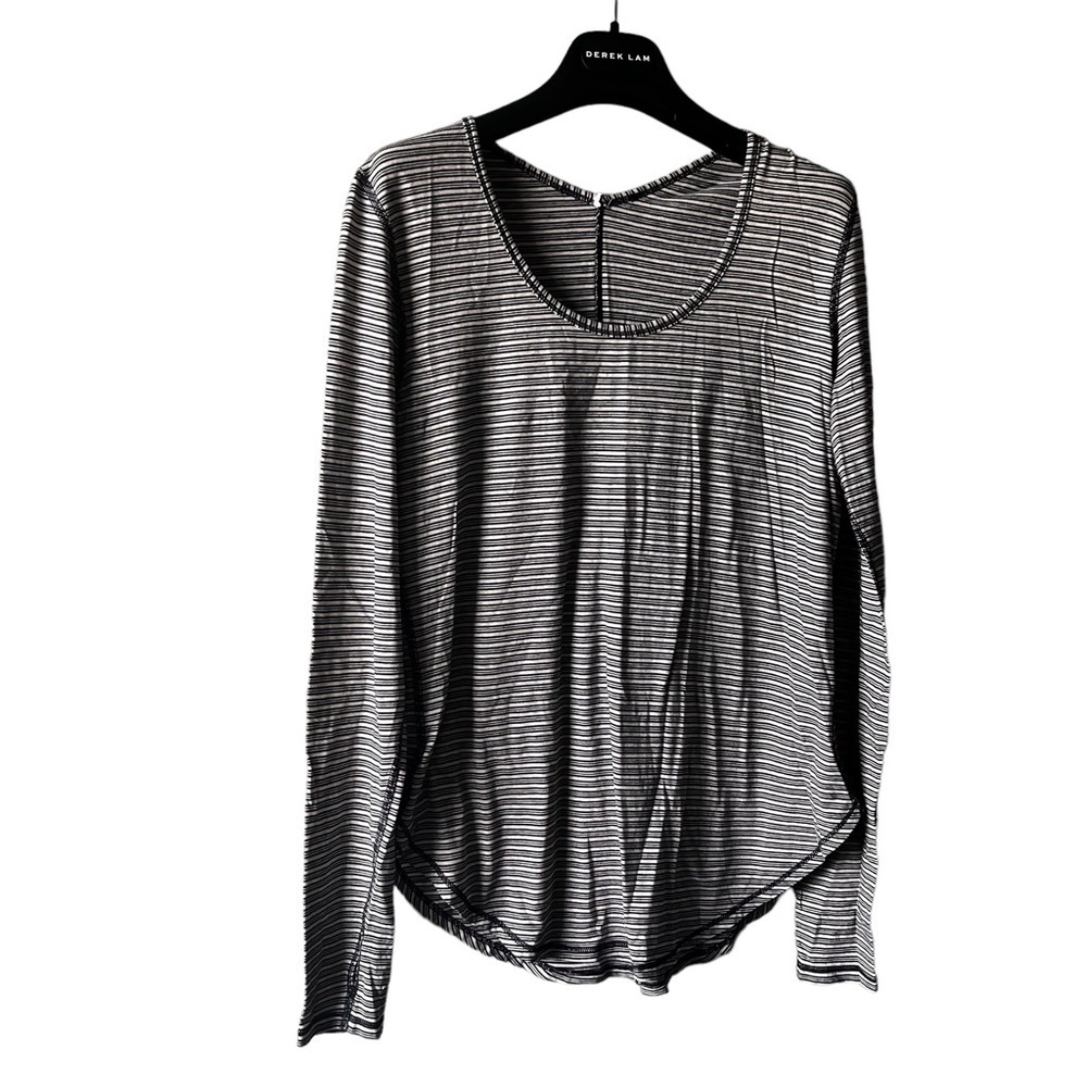 Lululemon Long Sleeve Stripe top